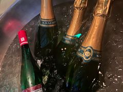 酩悦香槟-上海柏悦酒店·世纪100牛排馆
