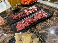 -牛里牛气· 榴莲海鲜鲜牛肉自助火锅·烤肉(横岗店)