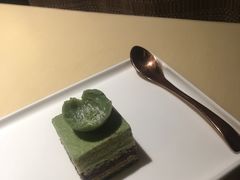 -余欢领鲜火锅(新街口店)