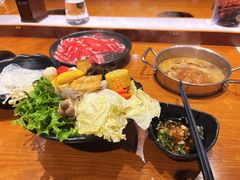 -呷哺呷哺 黄金牧场 (中发百旺店)