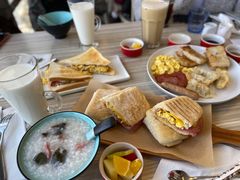 火腿芝士帕尼尼-必胜客(海滨店)