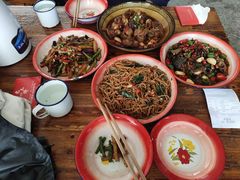 -老三样·美食研究中心(世贸路店)