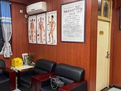 -国医整脊馆(武夷路店)