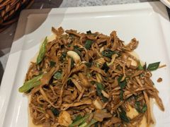 高山风味小炒竹笋-聚丰园•湖鲜餐厅(阿红私房菜梅石路店)