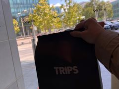 -TRIPS BURGER(大钟寺店)