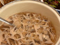 奶茶冰粉-冶建镜子·老南昌大排档·江西虾王(总店)