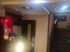 -莱仪堂艾灸经络养生馆(九亭一店)