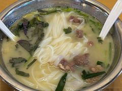 -丽丽三鲜螺蛳粉(田林路店)