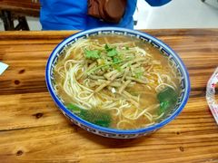 庐山竹笋肉丝面粉-庐山牯岭老面馆(牯岭街店)