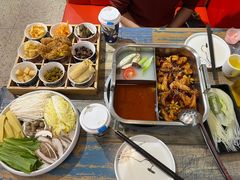 -鸡遇虾煲干锅火锅(小寨金莎店)