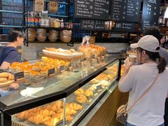 面包甜点陈列柜-麦田工坊(月湖店)
