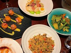 -MONICH牛排融合餐厅(和义大道购物中心店)