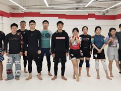 -DEFGROUP·巴西柔术·拳击·摔跤(世纪大道馆)