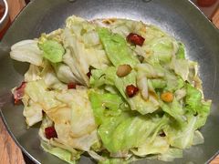 手撕包菜-湘辣辣鲜炒黄牛肉(花园城店)