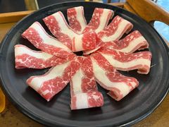 精品牛五花-唯成•韩国炭火烤肉 유성고기