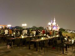 -WOLFGANG PUCK KITCHEN & BAR(迪士尼小镇店)
