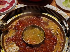 -城墙拐拐火锅(三峡广场黑金冠店)