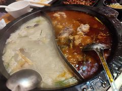 -重庆烧鸡公火锅(簋街店)