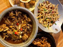 -客家大院·非遗赣南客家菜(郁孤台店)