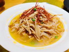 -吴越荣记·苏州菜·松鼠桂鱼(娄门景区店)