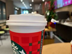 -星巴克臻选(南京金茂览秀城店)