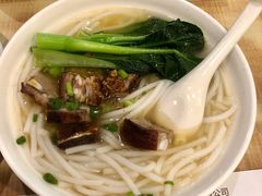 咸烧骨汤濑粉-新世界餐厅(万达店)