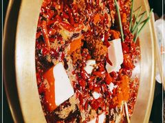 -沸炉重庆老火锅(军事博物馆店)