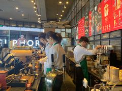 -星巴克臻选(深圳皇庭广场分店)