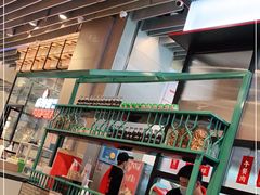 -肥汁米蘭香港米线(长宁来福士店)