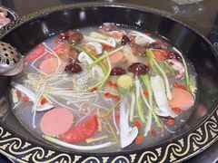 -小志家.野生菌鲜切牦牛肉牛杂火锅