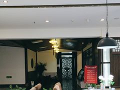 -鸭王烤鸭店(三里河店)