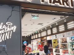 -泡泡玛特POPMART(蓝色港湾店)