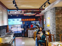 大堂-元志初腊汁肉夹馍(钟楼粉巷店)
