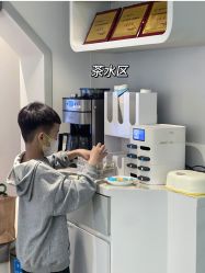 -唯儿诺儿童医院·儿科·眼科·口腔(海岸城店)