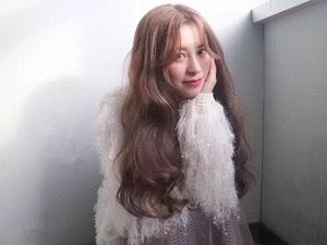 -卡尔诗·科技美肤连锁