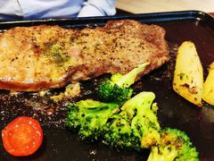 牛排-必胜客(绿地新都会店)