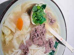 -鑫花溪牛肉米粉(凤凰街创始总店)