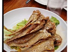 现炸秘制小黄鱼-谢记上海大排档(长寿路店)