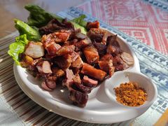蒸猪肉干巴-傣泐金湾餐厅