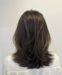 -Z.X HAIR SALON张新美业