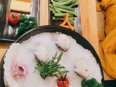 -湊湊火锅·茶憩(郑州绿地新都会店)