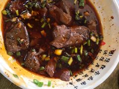 -杨三娘跷脚牛肉(羊子山西路店)