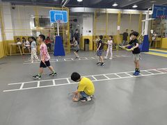 -逗你运动体能训练中心(冠城店)