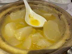 牛骨汤煨萝卜-渝信川菜(工体店)