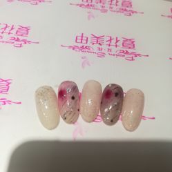 -夏花美甲美睫