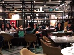 -港丽餐厅