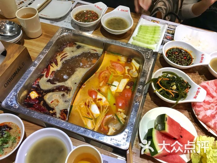 渝城味都重庆老火锅(海雅缤纷城购物中心店)图片 - 第1张