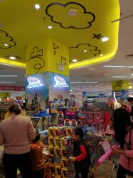 -孩子王(郑州恵济万达店)