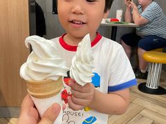 -麦当劳(四平路店)