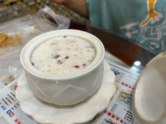 -广信牛奶甜品世家(台东店)